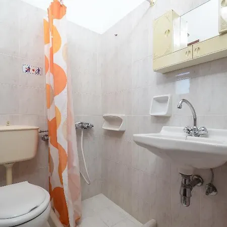 Depis Economy & Hotel apartamentowy 2*