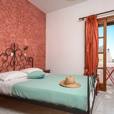 Depis Economy & Aparthotel Naxos City