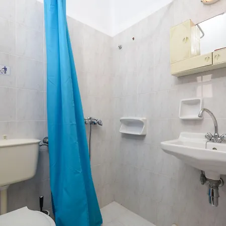 Depis Economy & Aparthotel