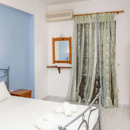 Aparthotel Depis Economy & Naxos City