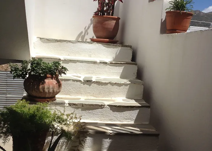 Depis Economy & 2* Naxos City