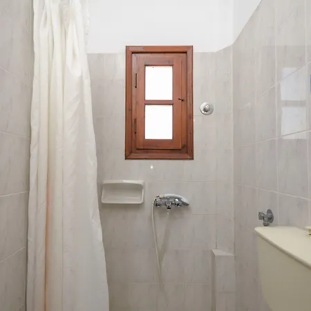 Depis Economy & アパートホテル 2*