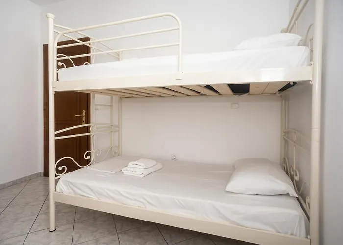 Apartmanhotel Depis Economy &