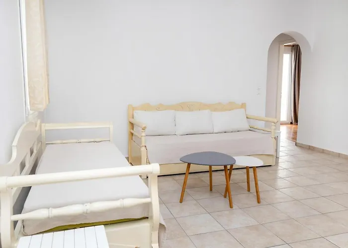 Aparthotel Depis Economy & Naxos City