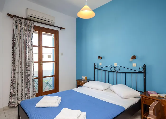 Depis Economy & Apartmanhotel Naxos City