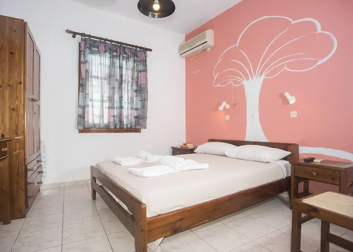 Aparthotel Depis Economy & Naxos City