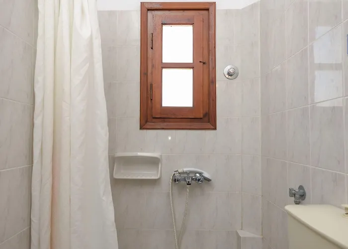 Depis Economy & Apartmanhotel 2*