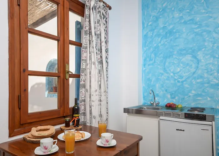 Depis Economy & Apartmanhotel 2*