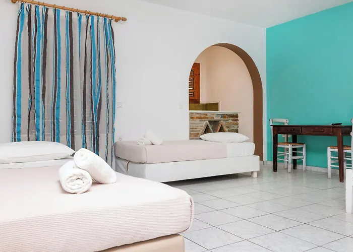 Aparthotel Depis Economy & Naxos City
